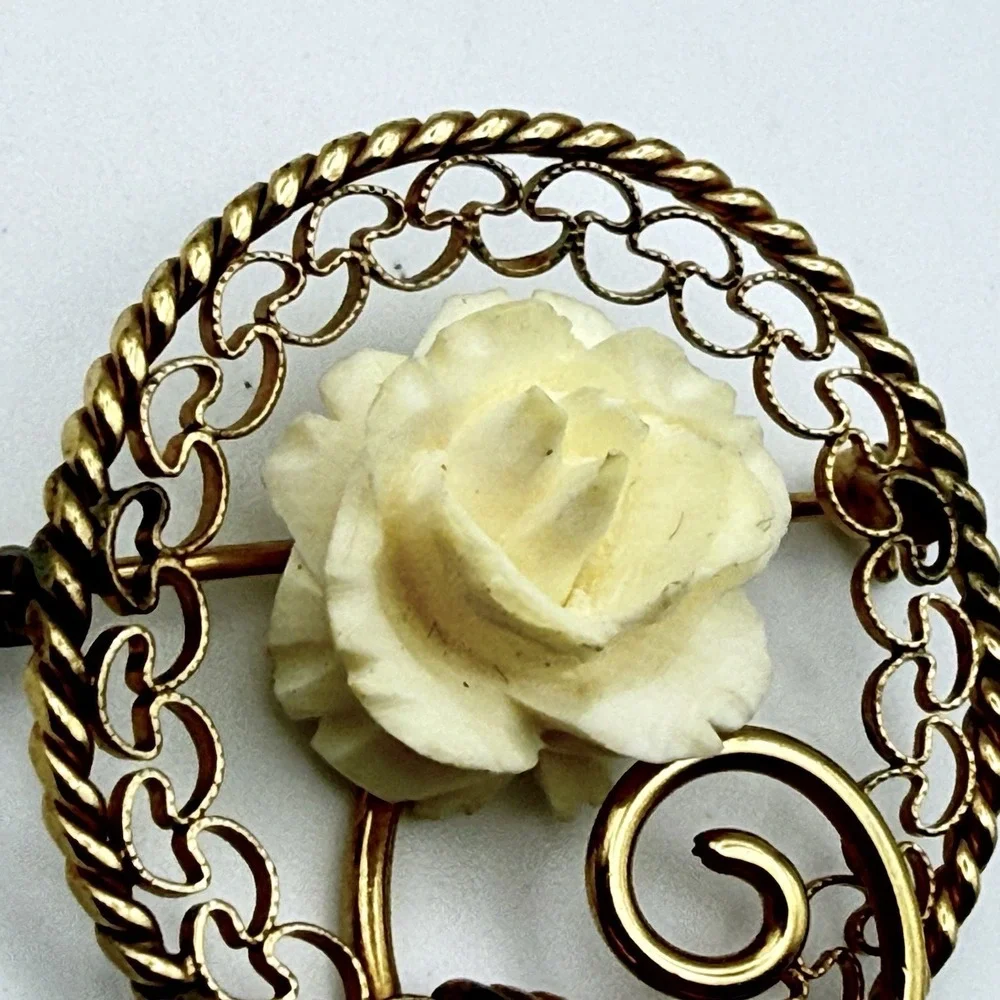 12K Gold Filled Brooch Pin Carved Cream Rose Flower Filigree Circle 1/20 12KT GF